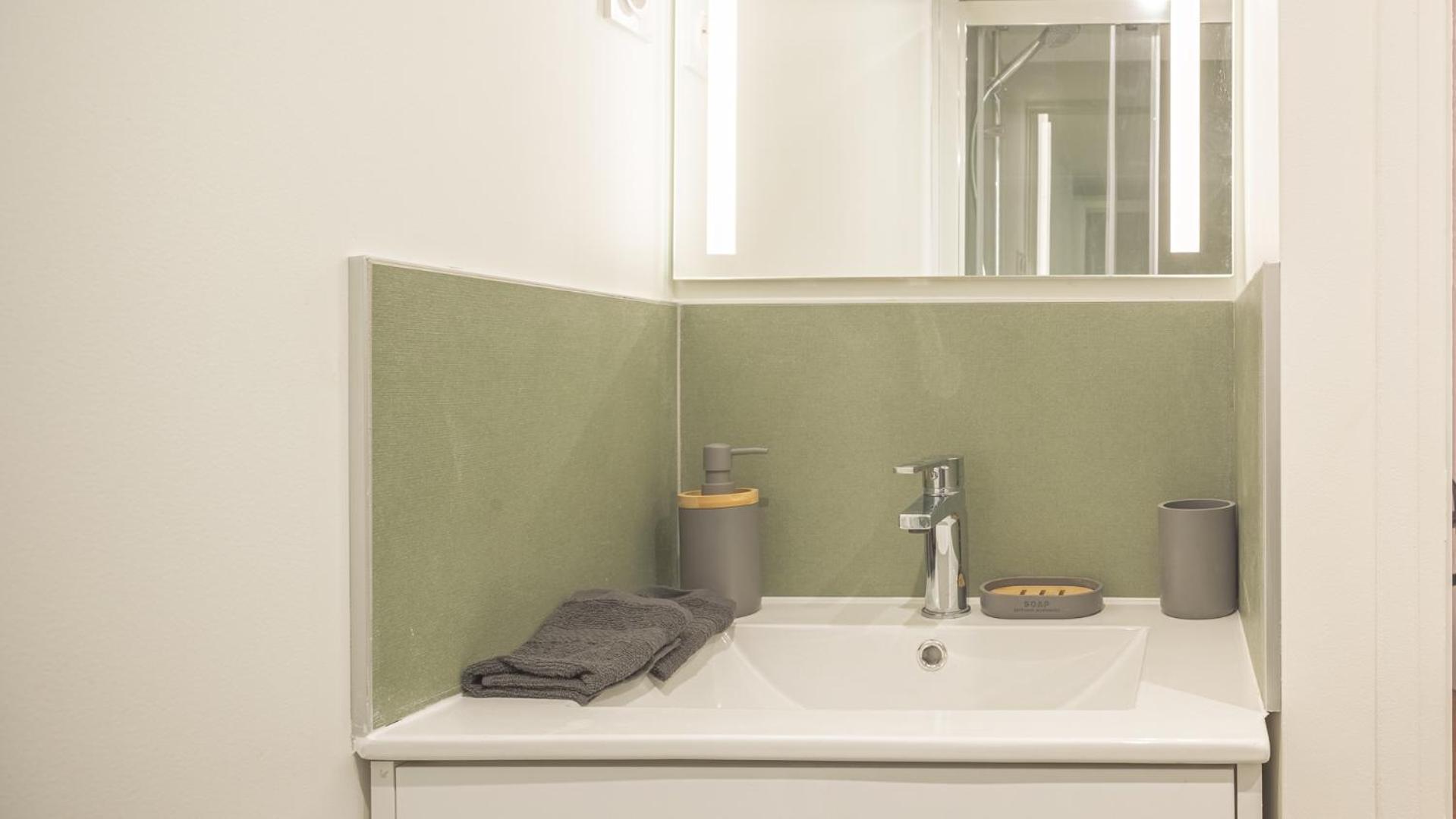 Apartment Bonappart 2 - Charme Napoleonien & Confort