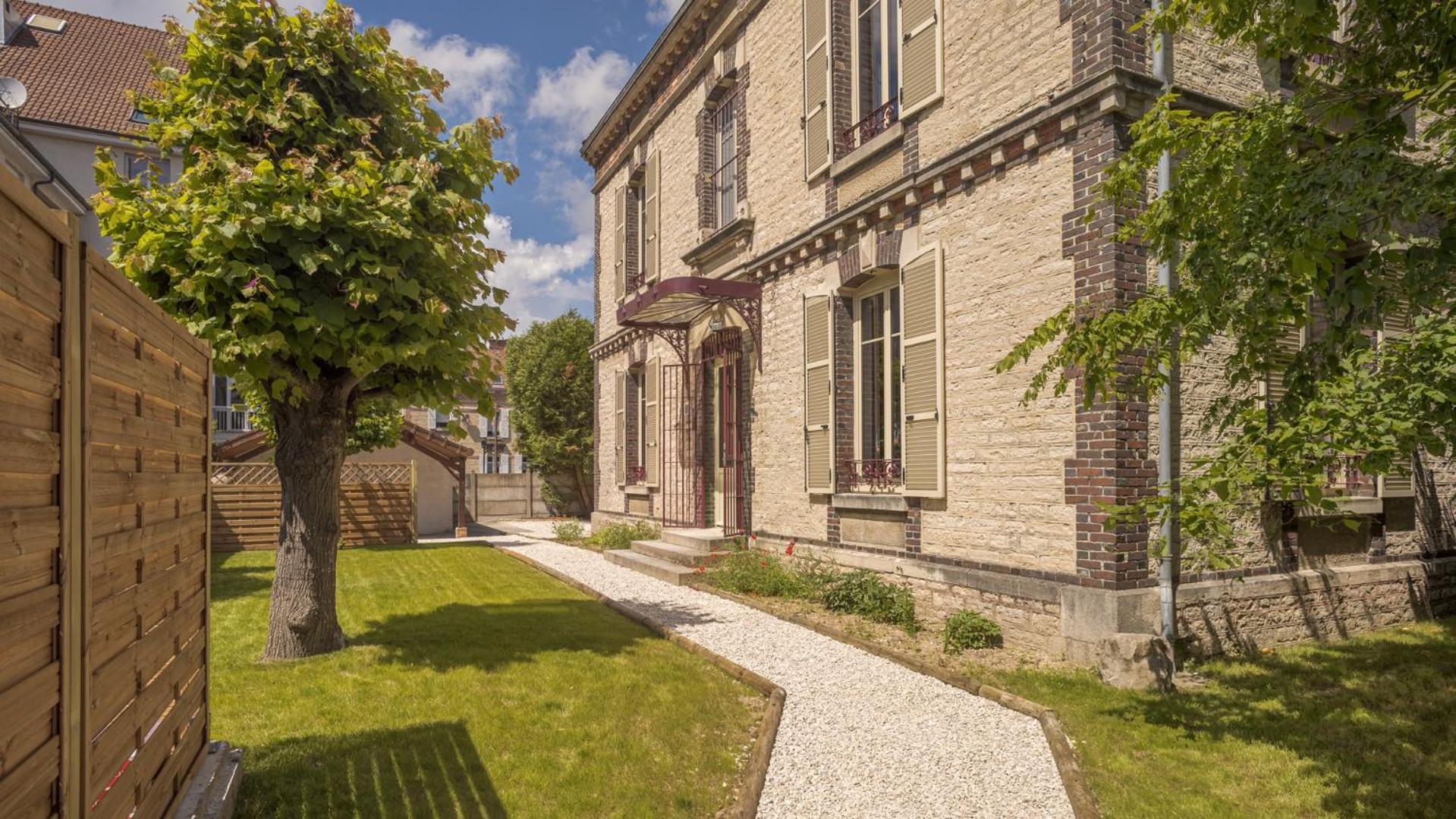Apartment Bonappart 2 - Charme Napoleonien & Confort